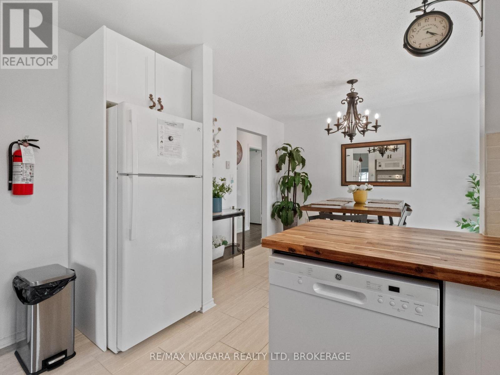 150 Elmwood Avenue, Fort Erie, Ontario  L0S 1B0 - Photo 16 - X13638506