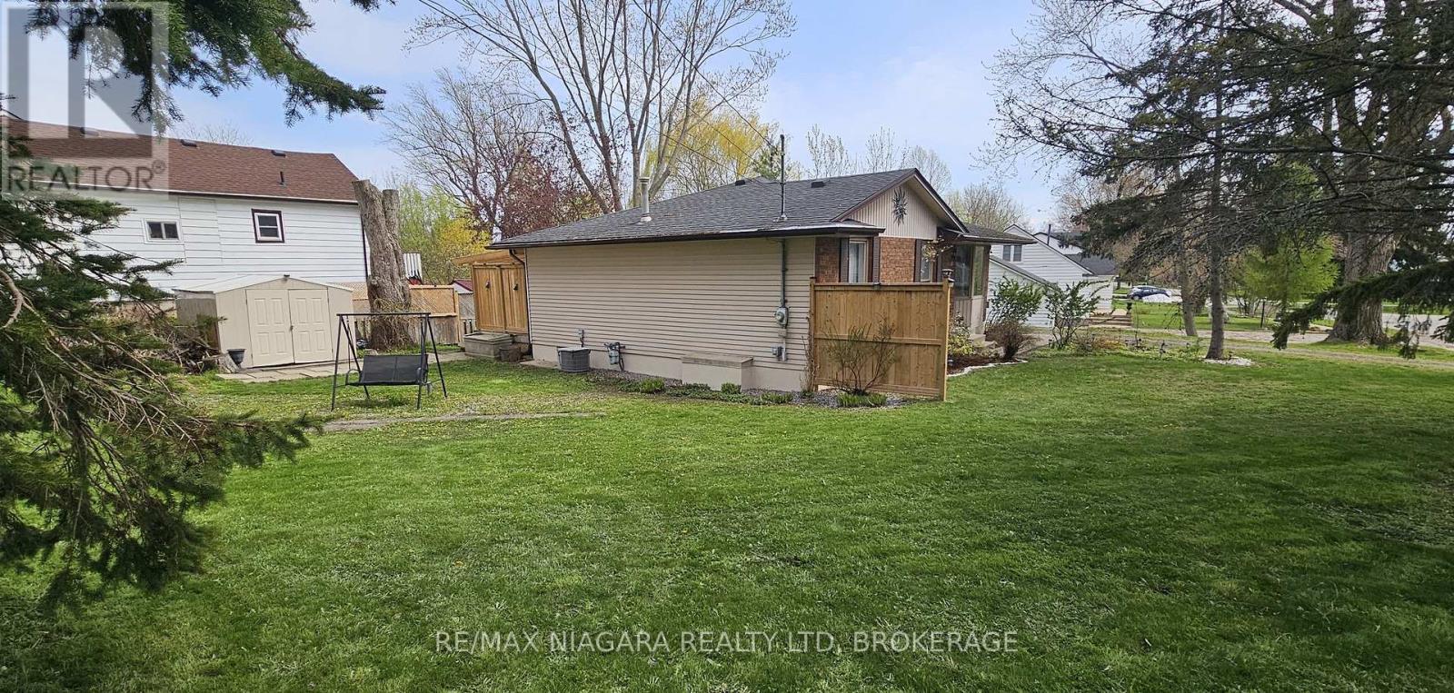 150 Elmwood Avenue, Fort Erie, Ontario  L0S 1B0 - Photo 36 - X13638506
