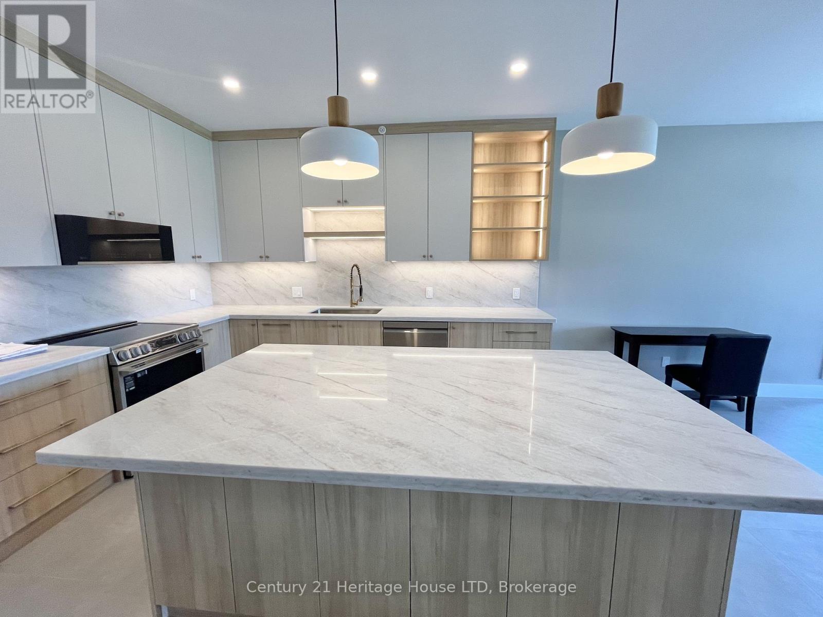 99a Moffatt Street, St. Catharines, Ontario  L2P 2L6 - Photo 10 - X13638648