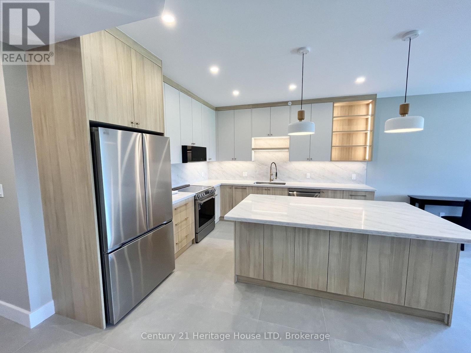 99a Moffatt Street, St. Catharines, Ontario  L2P 2L6 - Photo 7 - X13638648