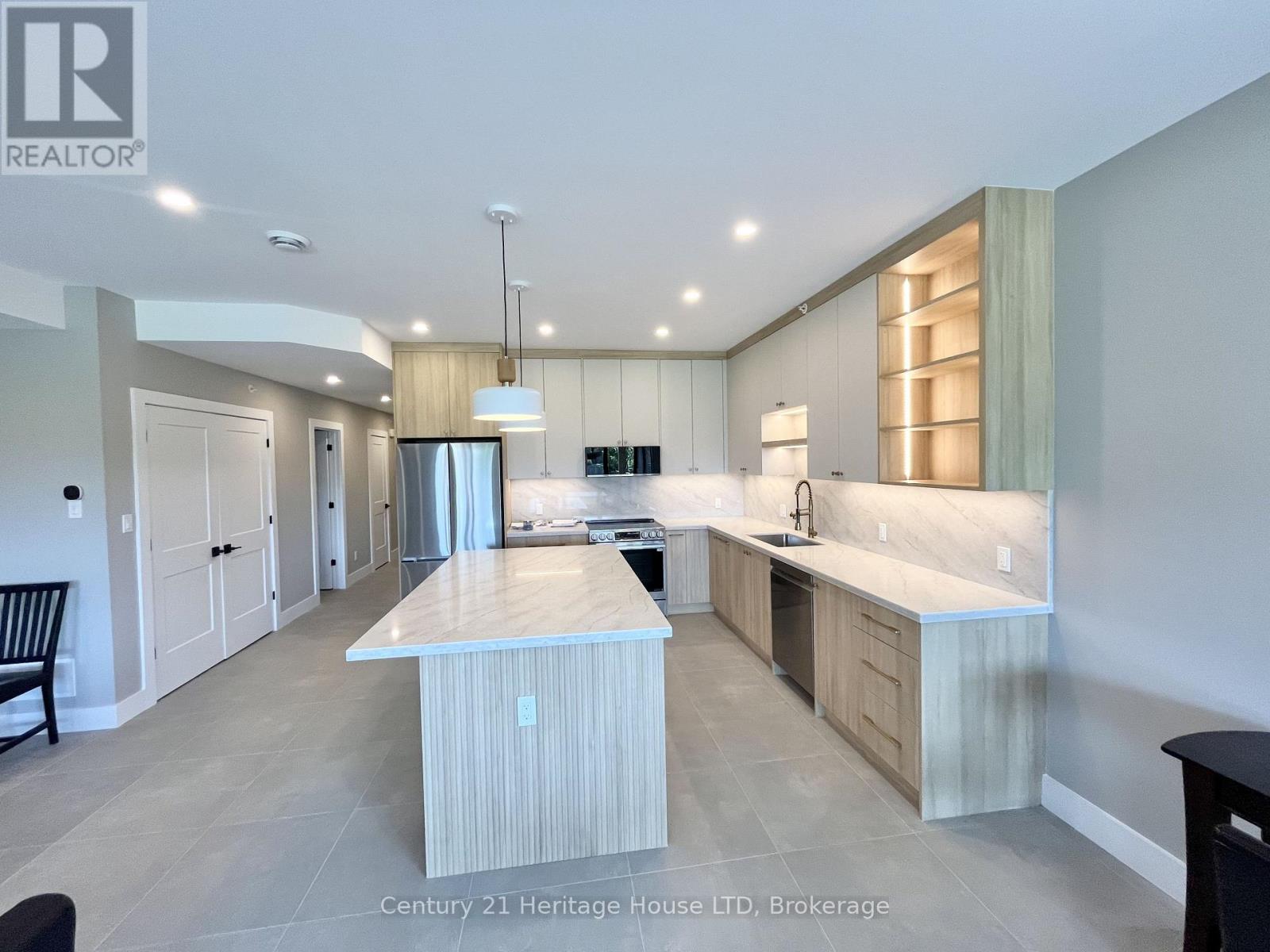99a Moffatt Street, St. Catharines, Ontario  L2P 2L6 - Photo 9 - X13638648