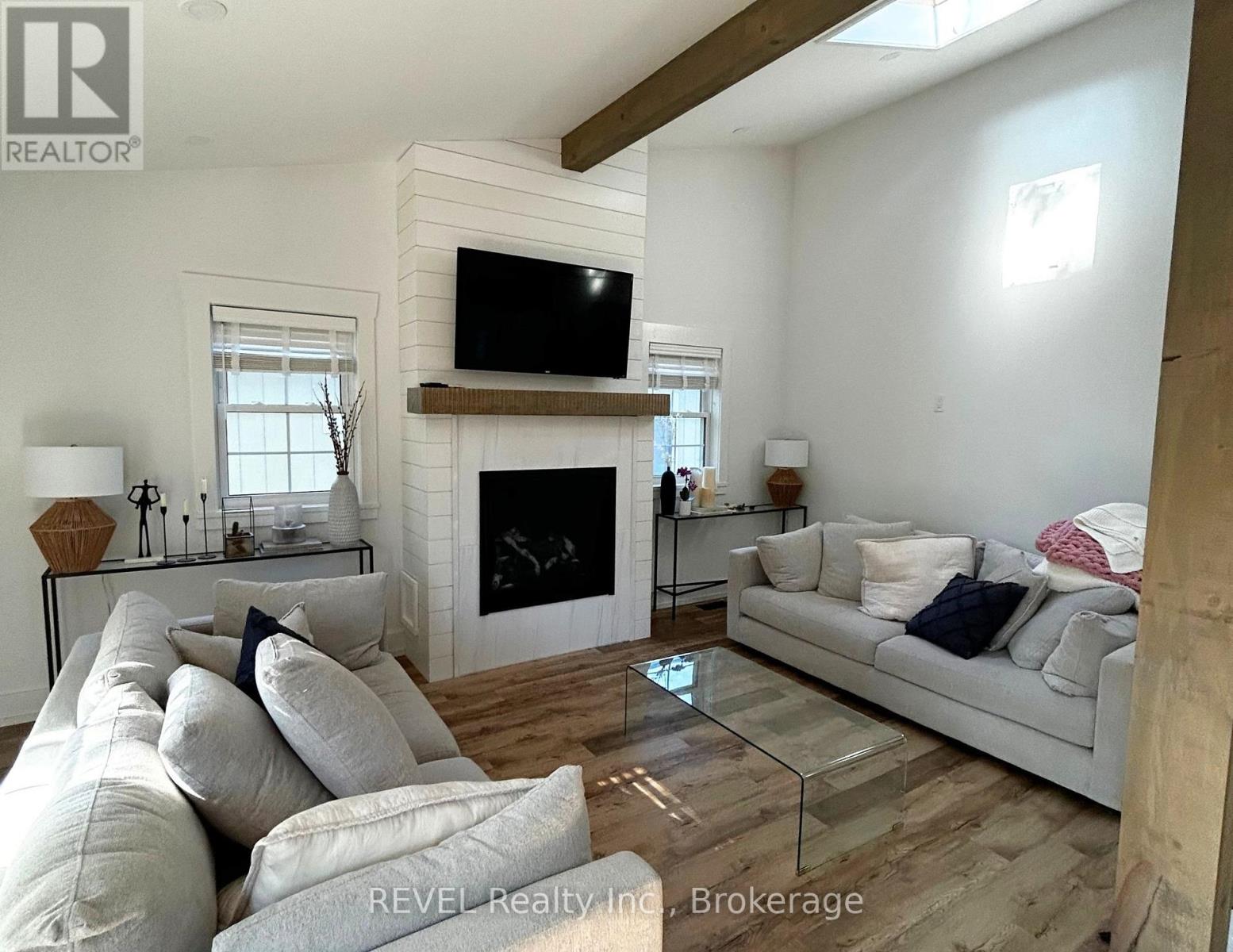 399 Elmwood Avenue, Fort Erie, Ontario  L0S 1B0 - Photo 5 - X13638664