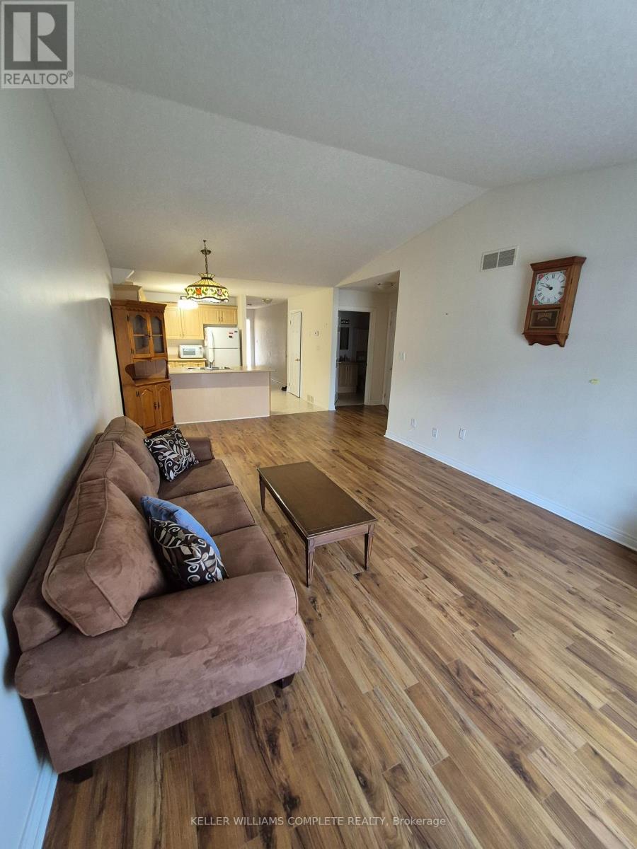 10 - 162 First Street, Welland, Ontario  L3B 4S2 - Photo 4 - X13638740
