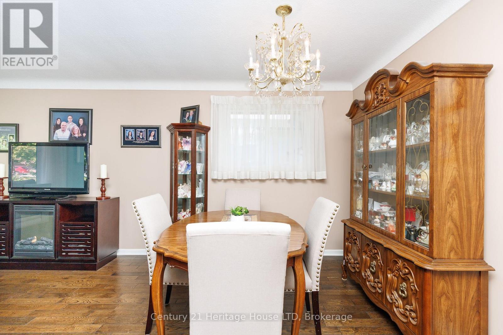 8086 Paddock Trail Drive, Niagara Falls, Ontario  L2H 1X3 - Photo 15 - X13638760