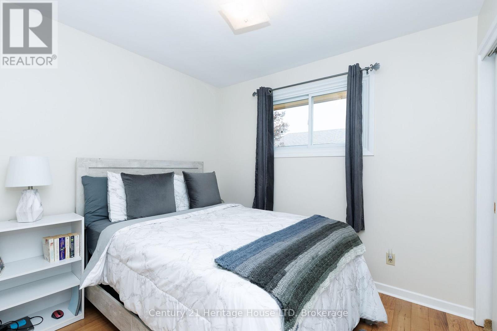 8086 Paddock Trail Drive, Niagara Falls, Ontario  L2H 1X3 - Photo 16 - X13638760