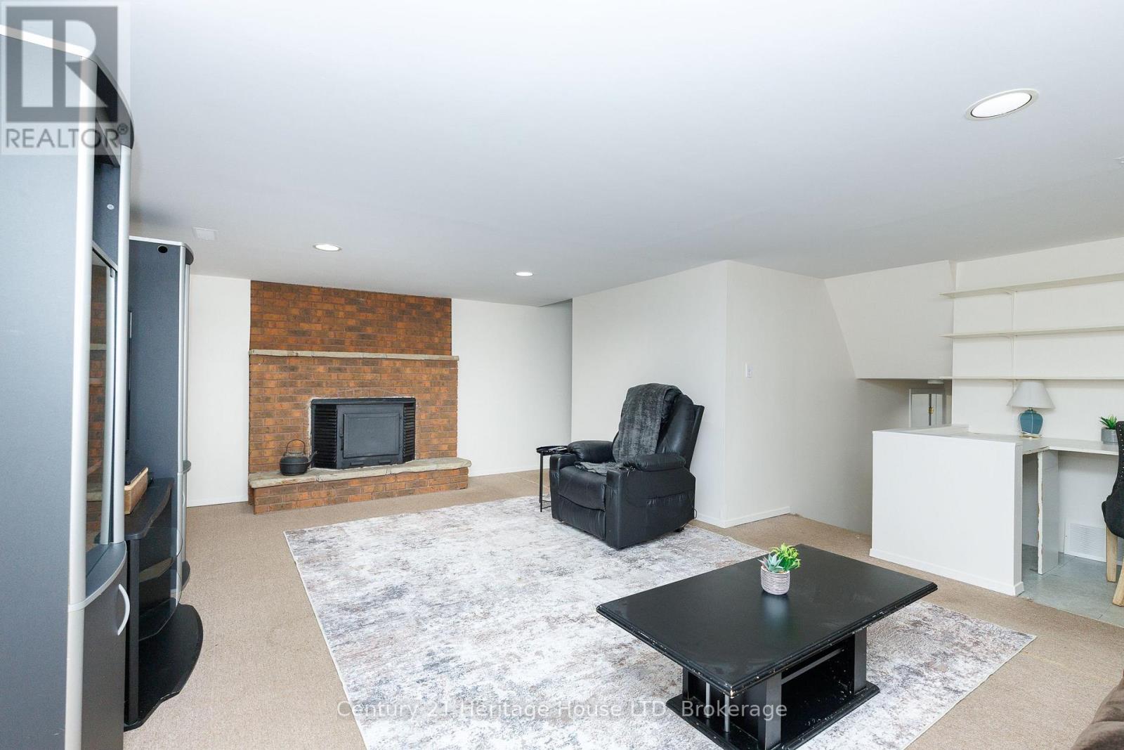 8086 Paddock Trail Drive, Niagara Falls, Ontario  L2H 1X3 - Photo 31 - X13638760