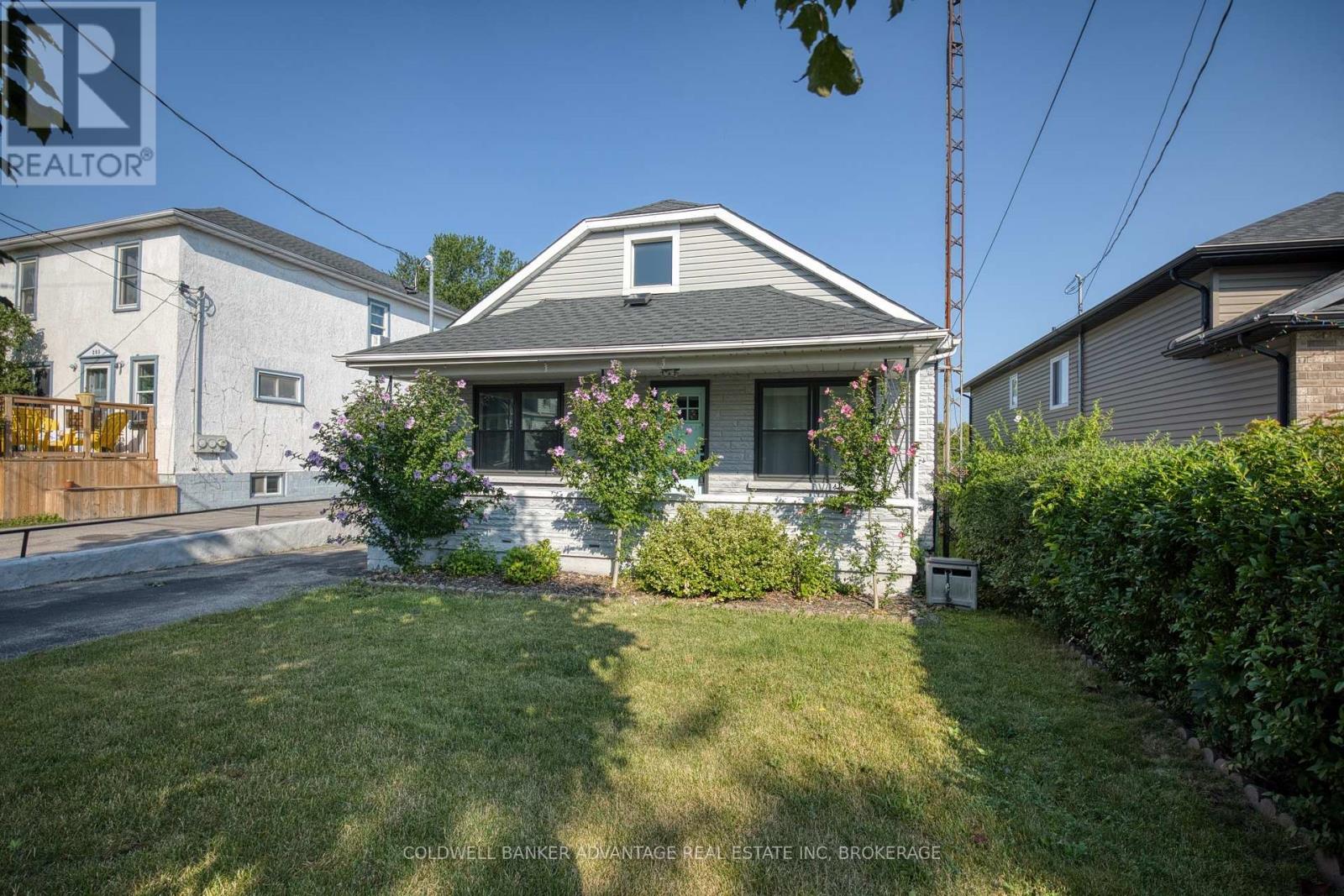 205 Ross Street, Welland, Ontario  L3B 2N4 - Photo 2 - X13638830