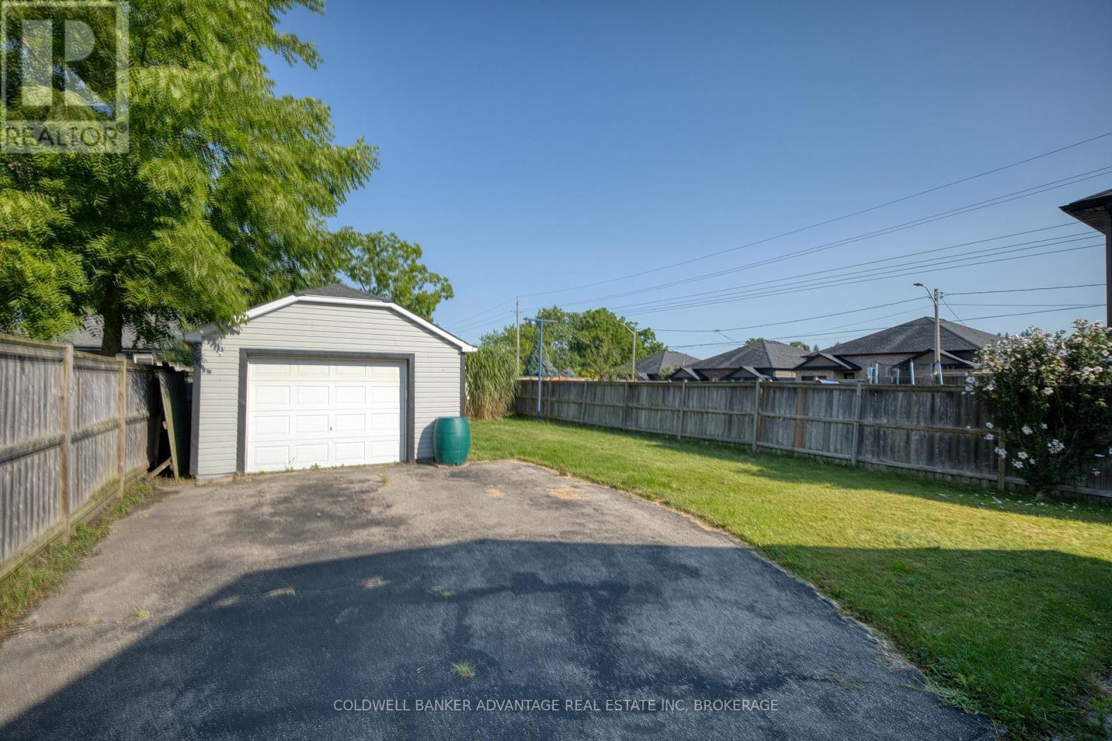 205 Ross Street, Welland, Ontario  L3B 2N4 - Photo 5 - X13638830
