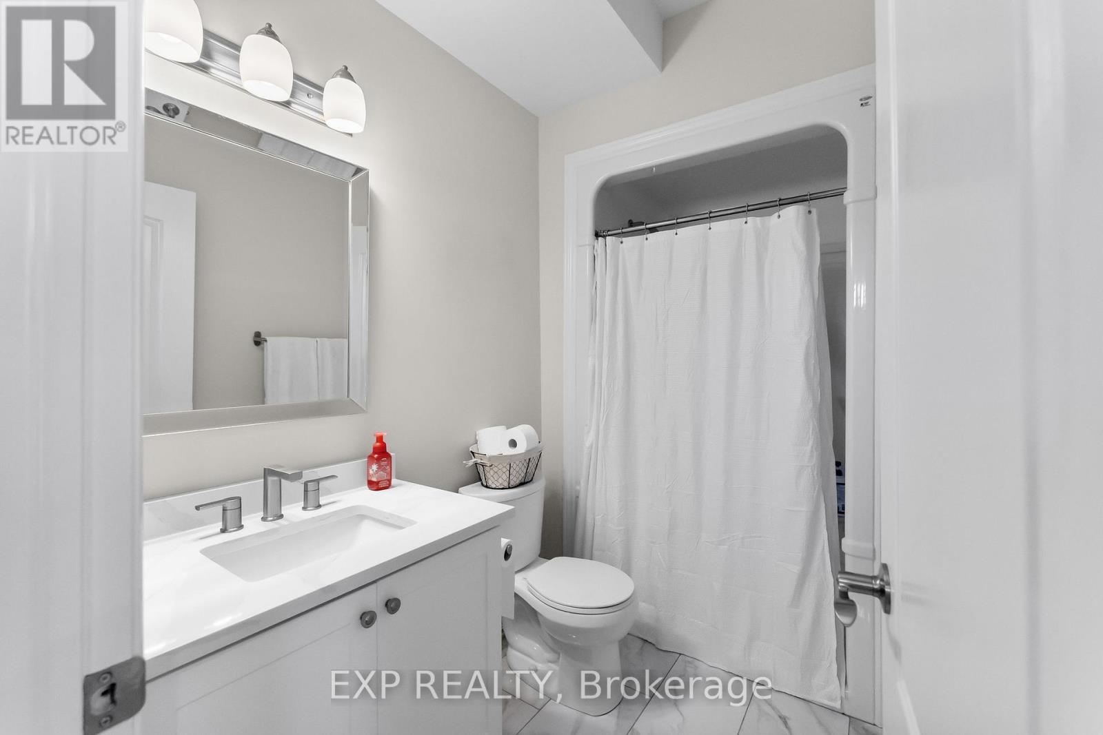 27 Corbin Street, St. Catharines, Ontario  L2P 0E8 - Photo 23 - X13638840