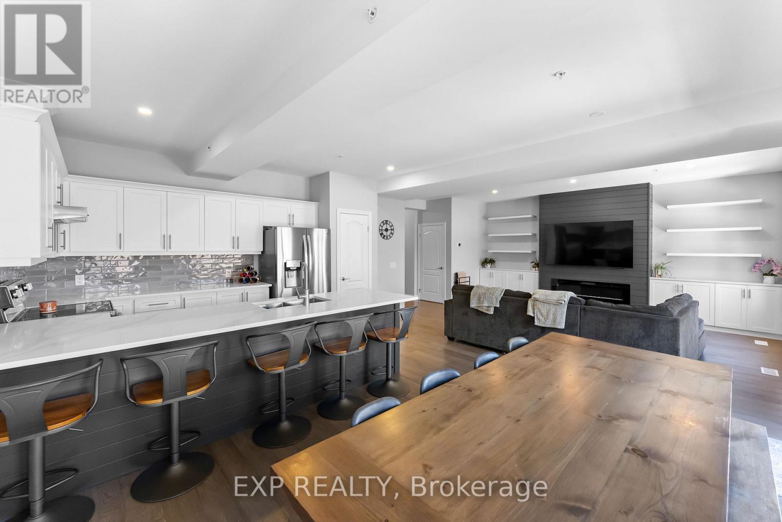 27 Corbin Street, St. Catharines, Ontario  L2P 0E8 - Photo 9 - X13638840