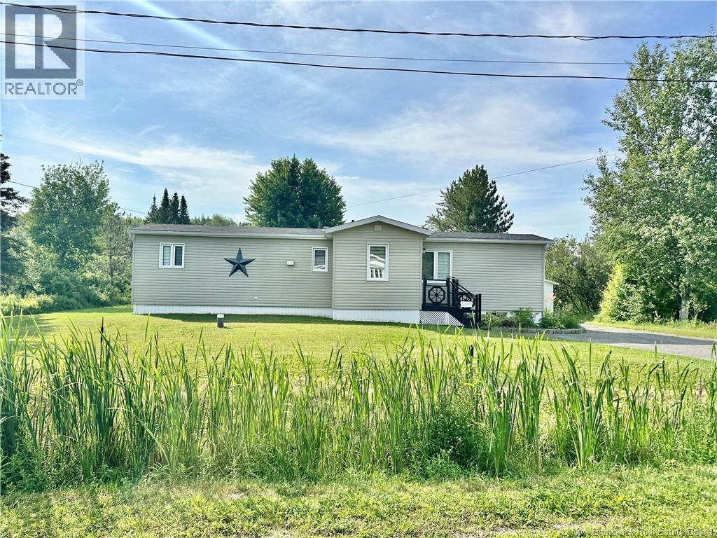 5 Philibert Street, Edmundston, New Brunswick  E3V 3V3 - Photo 19 - NB145273
