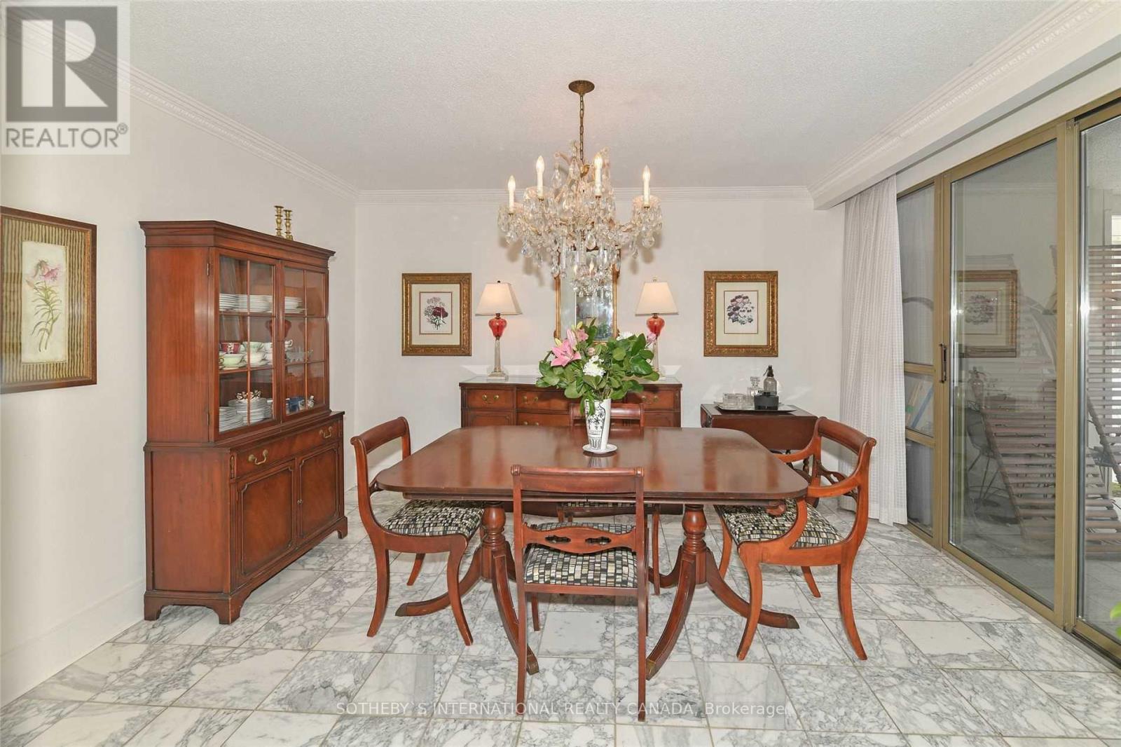 111 - 18 Lower Village Gate, Toronto, Ontario  M5P 3M1 - Photo 10 - C13637446