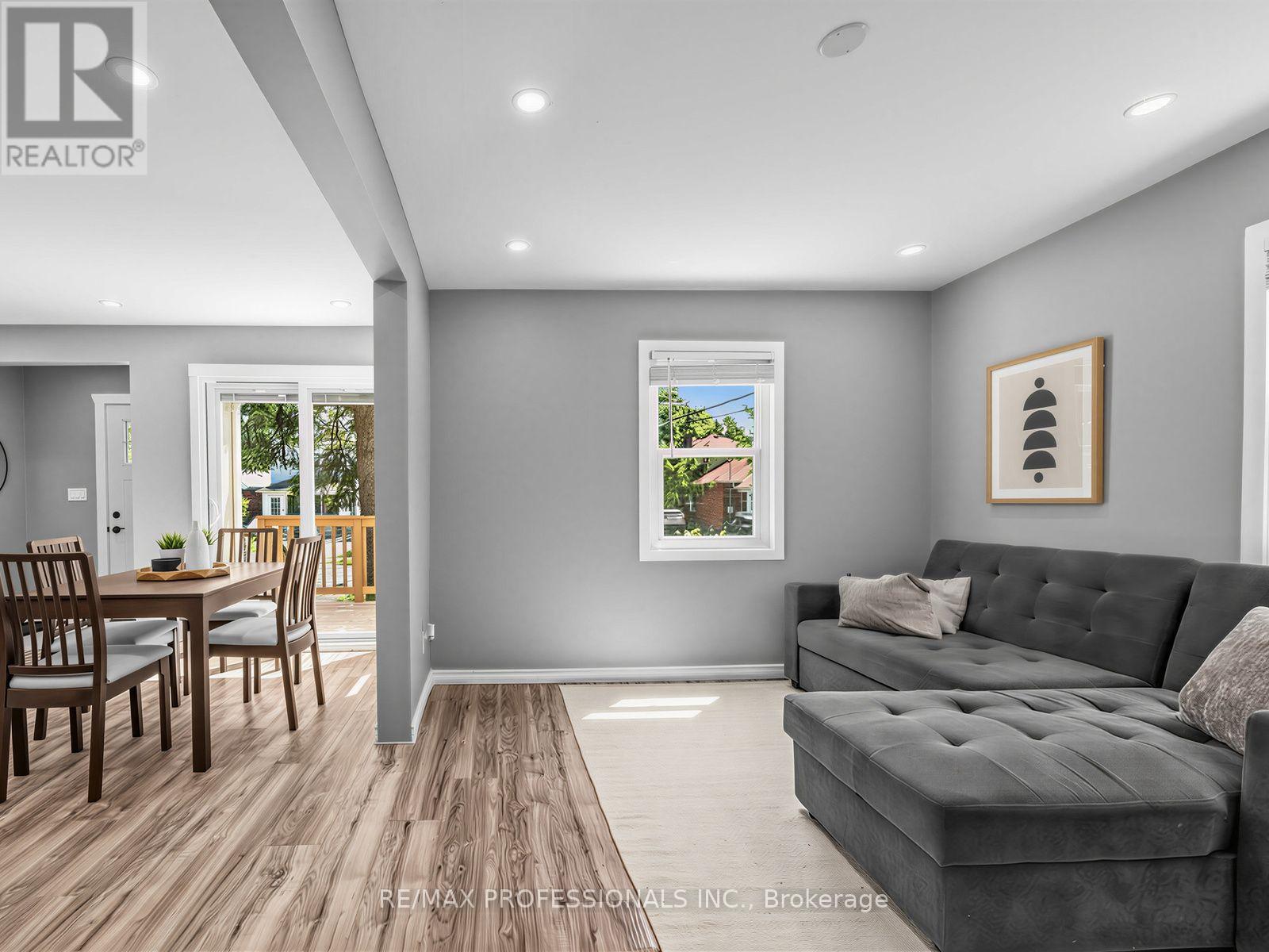 76 Macdonald Street, Toronto, Ontario  M8V 1Y4 - Photo 3 - W13514400