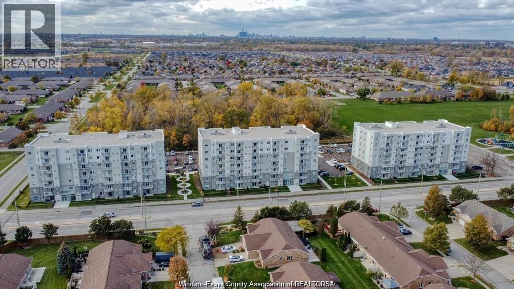 MLS# 26018875: 1611 BANWELL Unit# 317, Windsor, Canada