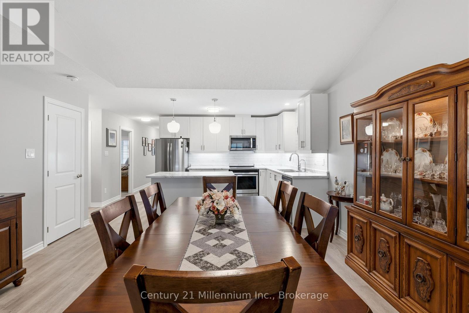 66 Ivy Crescent, Wasaga Beach, Ontario  L9Z 0H8 - Photo 11 - S13638580