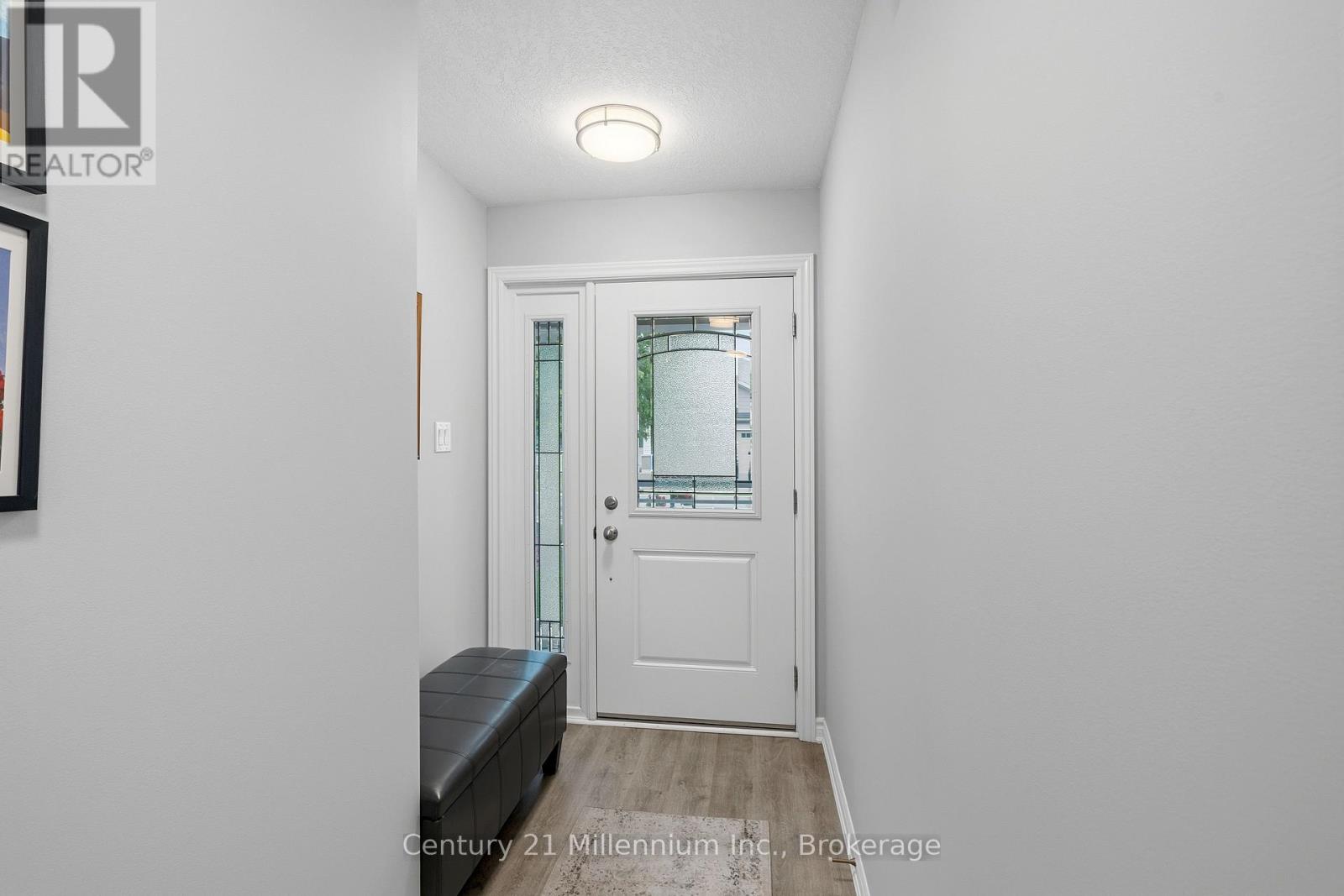 66 Ivy Crescent, Wasaga Beach, Ontario  L9Z 0H8 - Photo 4 - S13638580