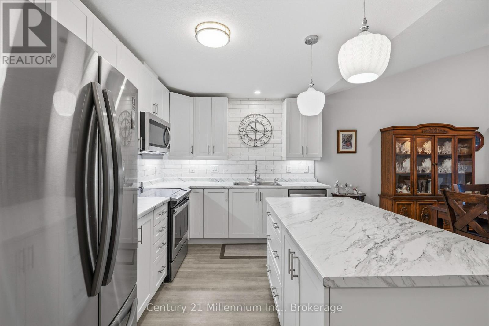 66 Ivy Crescent, Wasaga Beach, Ontario  L9Z 0H8 - Photo 8 - S13638580