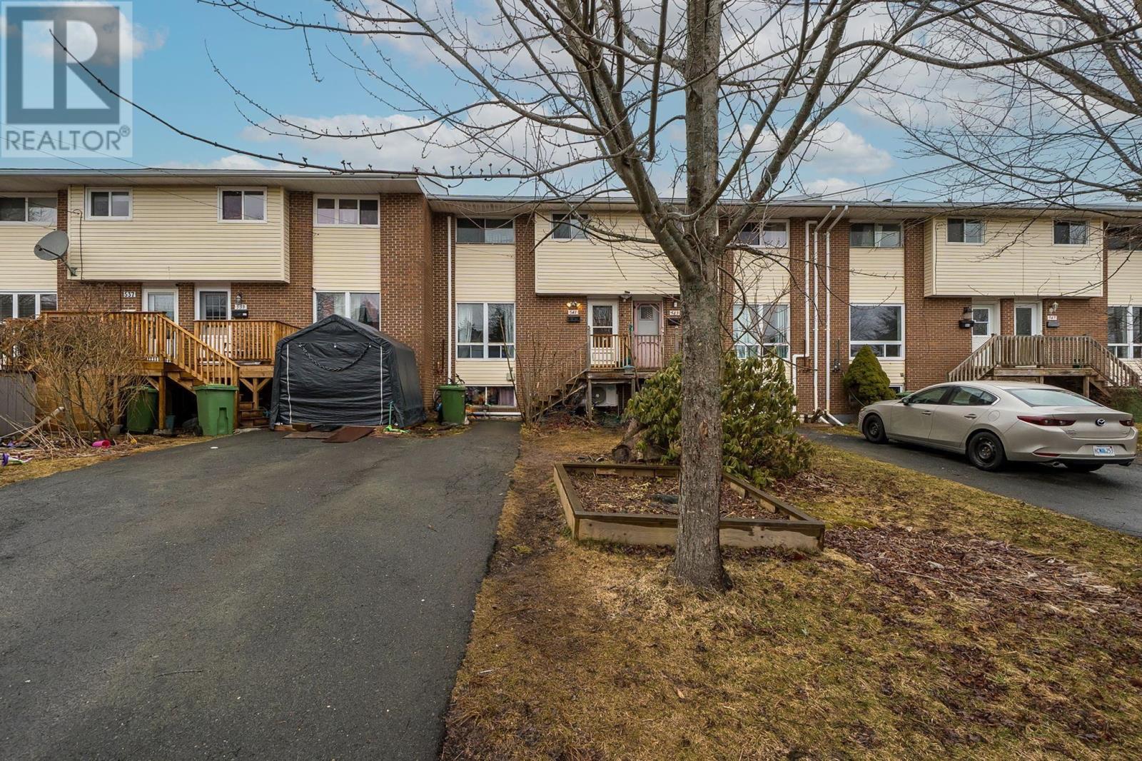 541 Arklow Drive, Dartmouth, Nova Scotia  B2W 4Z5 - Photo 1 - 202611694