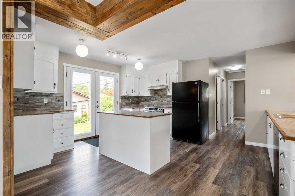 313 4 Street SW, Diamond Valley, Alberta  T0L 0H0 - Photo 8 - A2327744