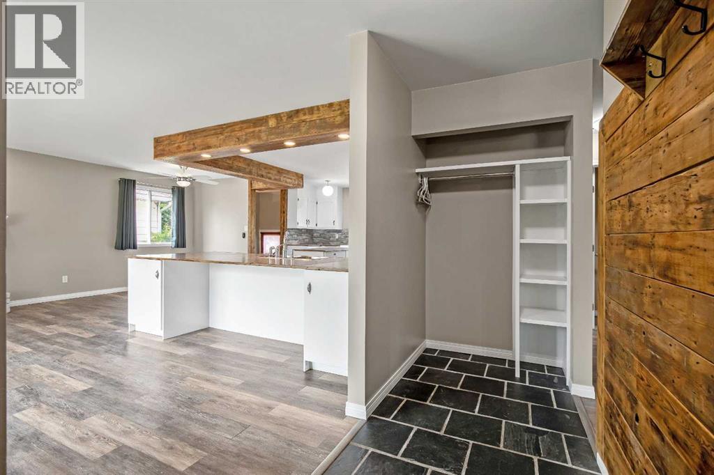 313 4 Street SW, Diamond Valley, Alberta  T0L 0H0 - Photo 4 - A2327744