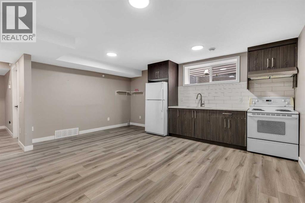 262 Hillcrest Heights SW, Airdrie, Alberta  T4B 3Z2 - Photo 40 - A2328331