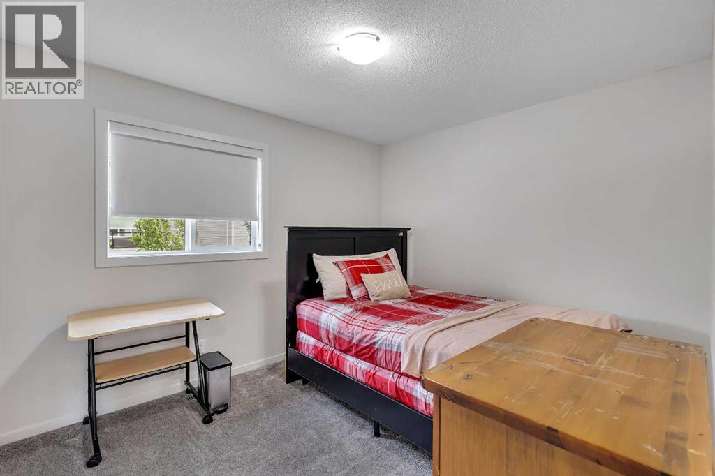 262 Hillcrest Heights SW, Airdrie, Alberta  T4B 3Z2 - Photo 31 - A2328331