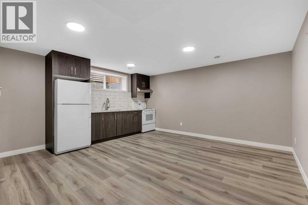 262 Hillcrest Heights SW, Airdrie, Alberta  T4B 3Z2 - Photo 36 - A2328331