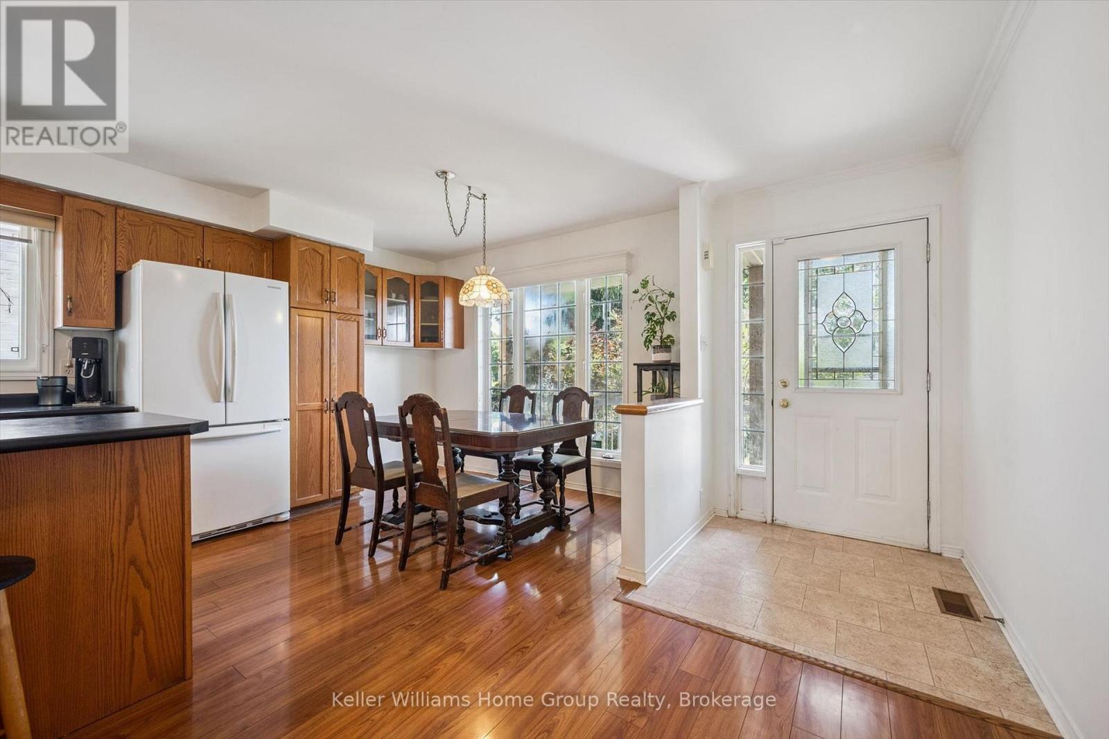 28 Peglar Crescent, Centre Wellington, Ontario  N1M 3T3 - Photo 4 - X13638532