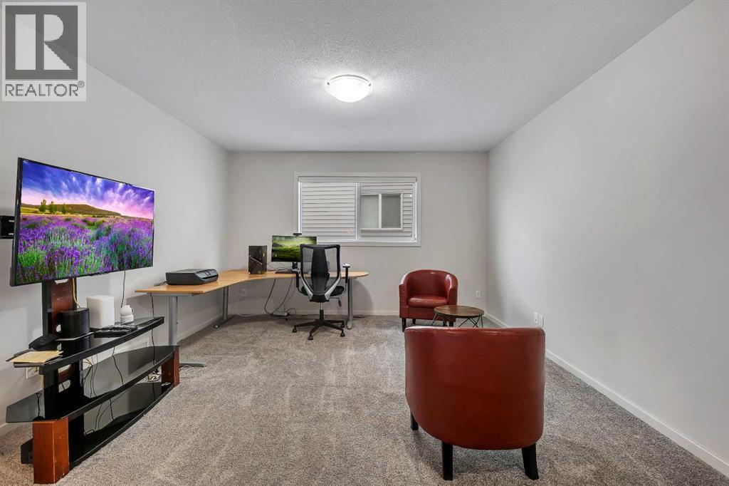 262 Hillcrest Heights SW, Airdrie, Alberta  T4B 3Z2 - Photo 27 - A2328331