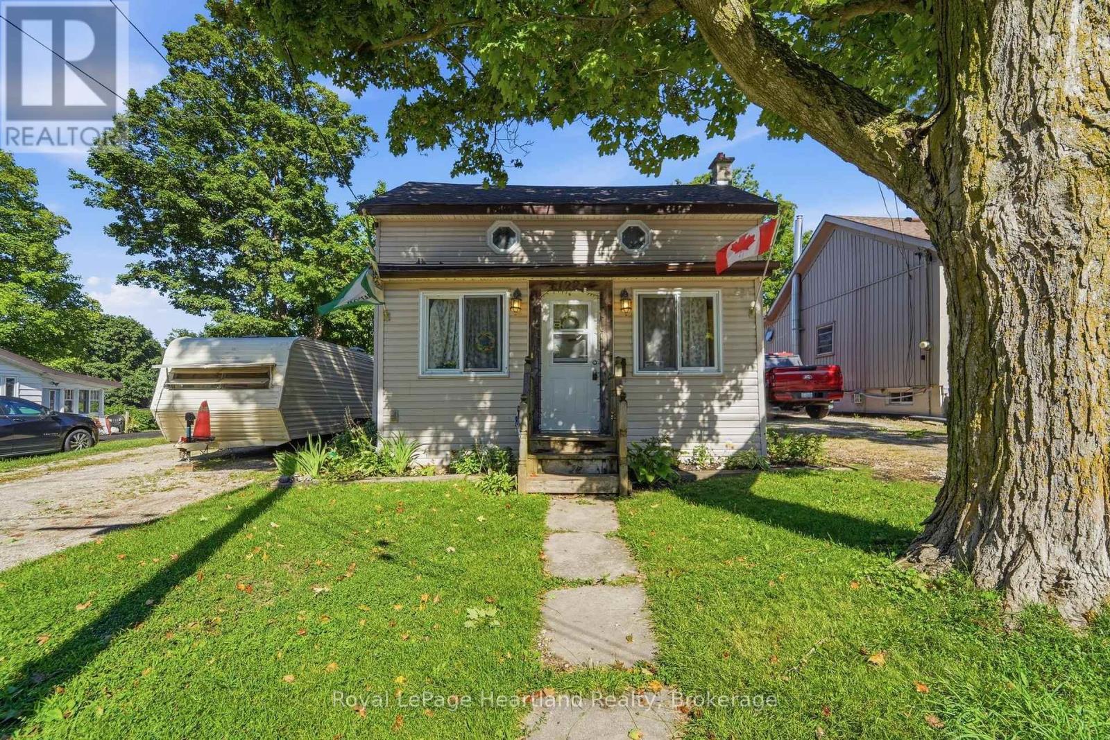 122 FULTON STREET, central huron (clinton), Ontario