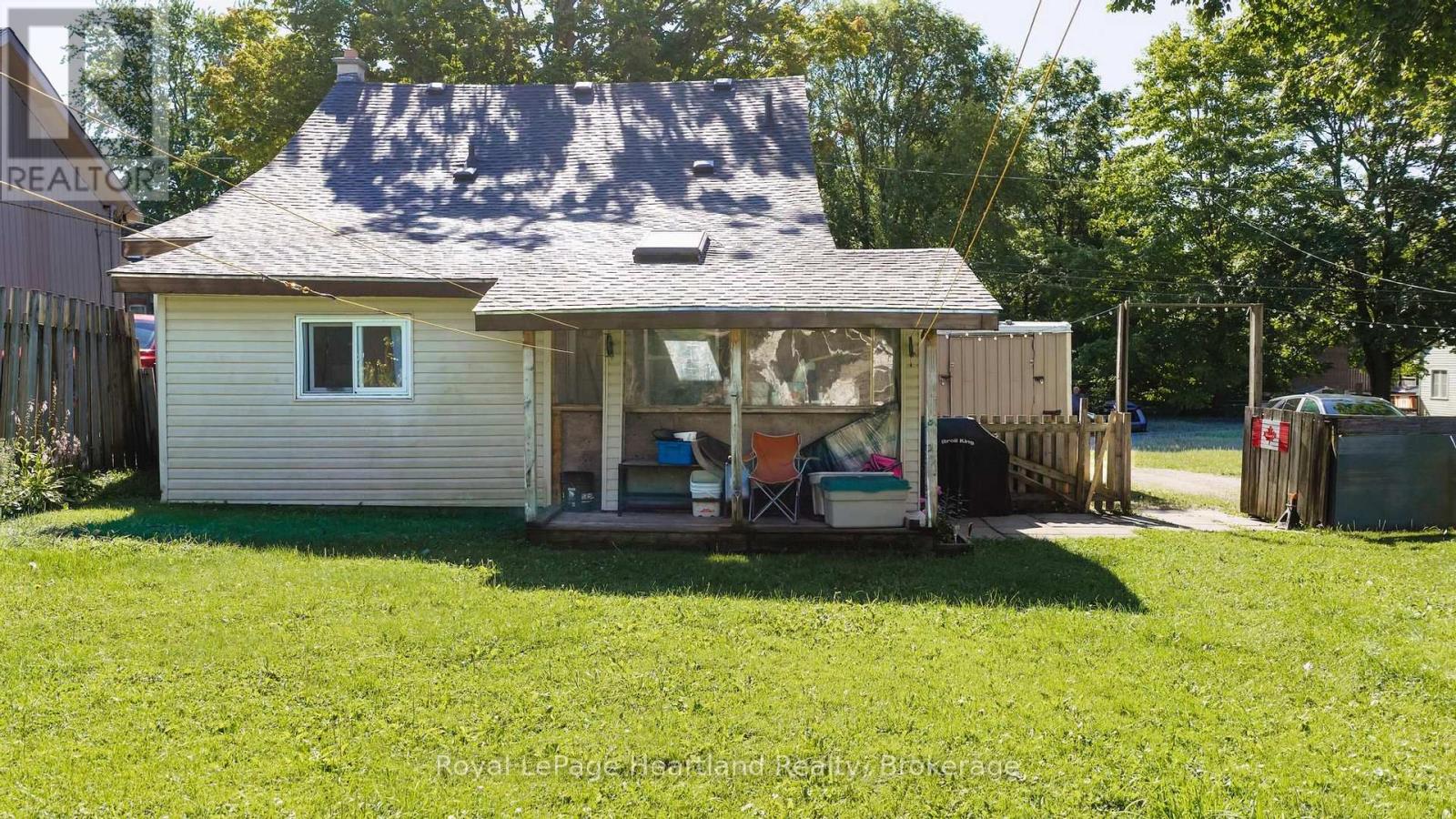 122 Fulton Street, Central Huron (Clinton), Ontario  N0M 1L0 - Photo 34 - X13638540