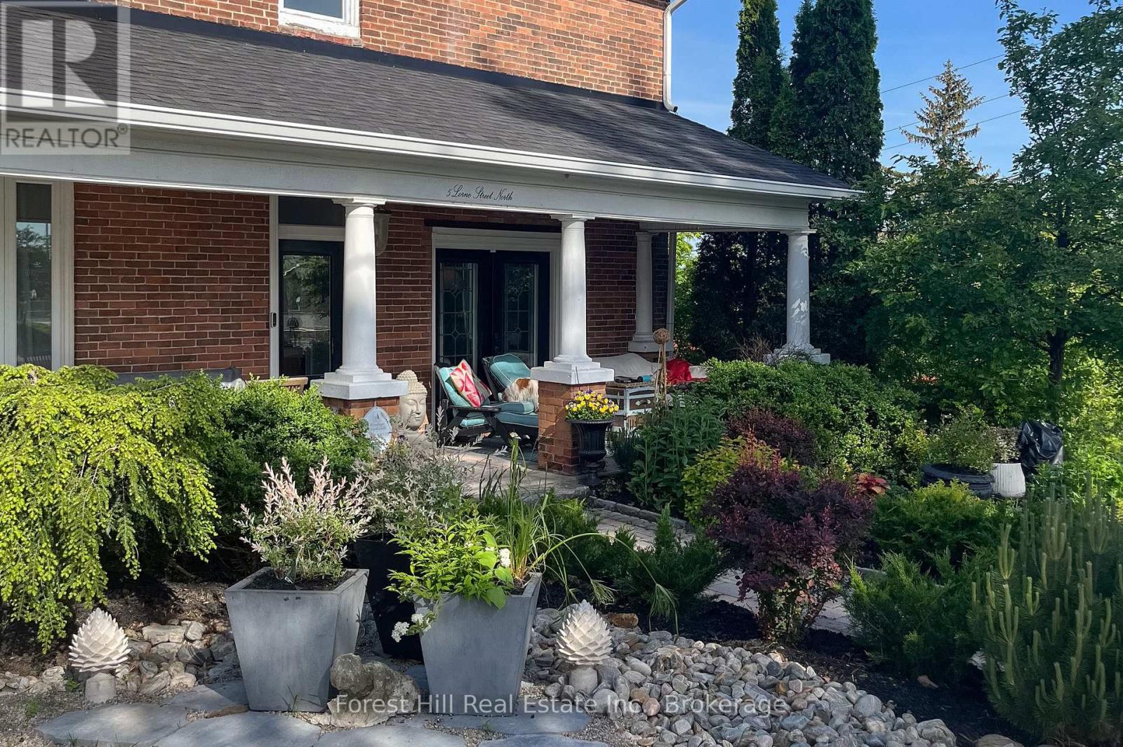 5 Lorne Street N, Huntsville, Ontario  P1H 2G1 - Photo 9 - X13638706