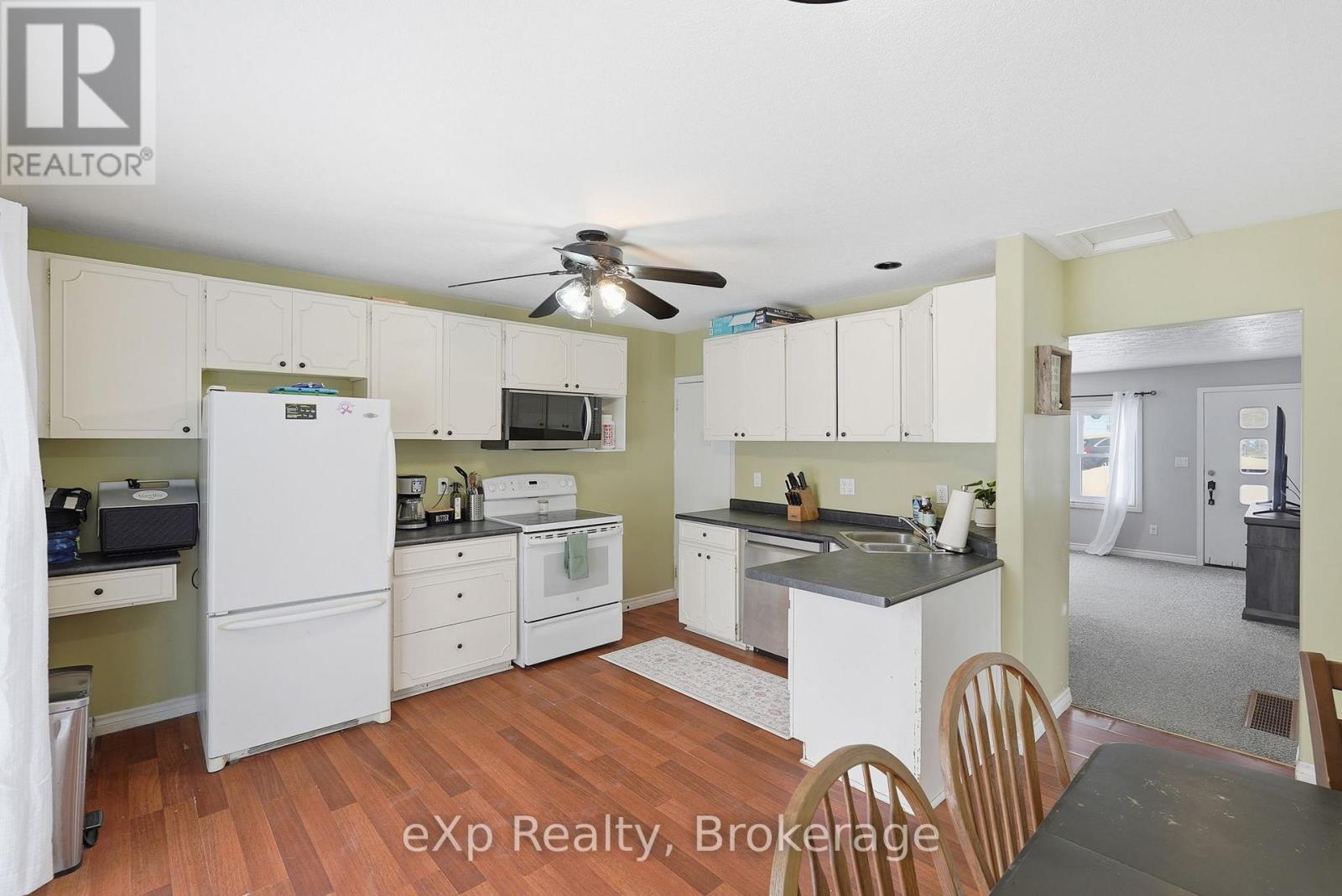 361 William Street, Wellington North (Mount Forest), Ontario  N0G 2L3 - Photo 7 - X13638750