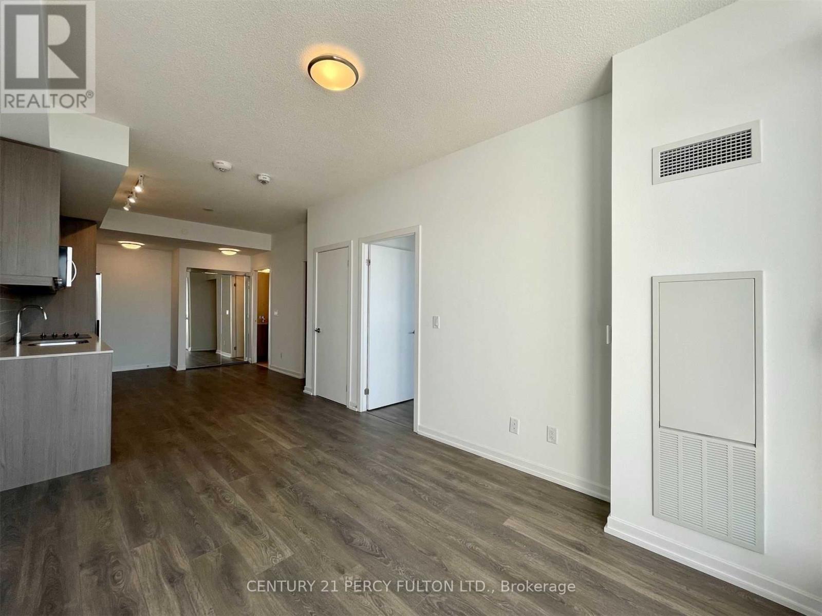 2401 - 32 Forest Manor Road, Toronto, Ontario  M2J 0H2 - Photo 7 - C13638500