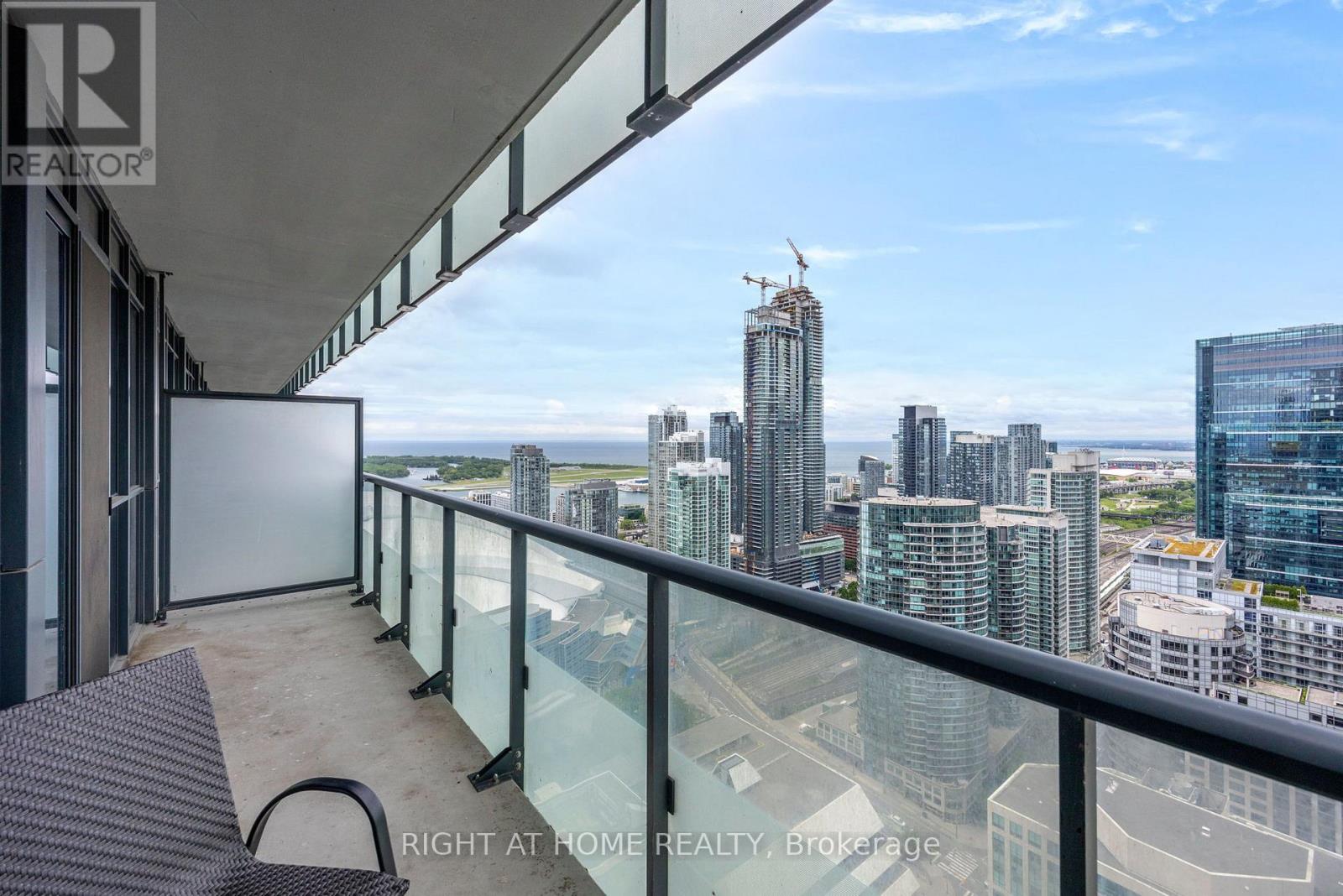 3903 - 300 Front Street W, Toronto, Ontario M5V 0E9 - Photo 24 - C13638564