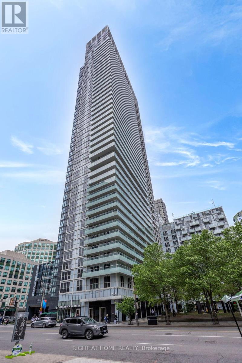 3903 - 300 Front Street W, Toronto, Ontario M5V 0E9 - Photo 28 - C13638564