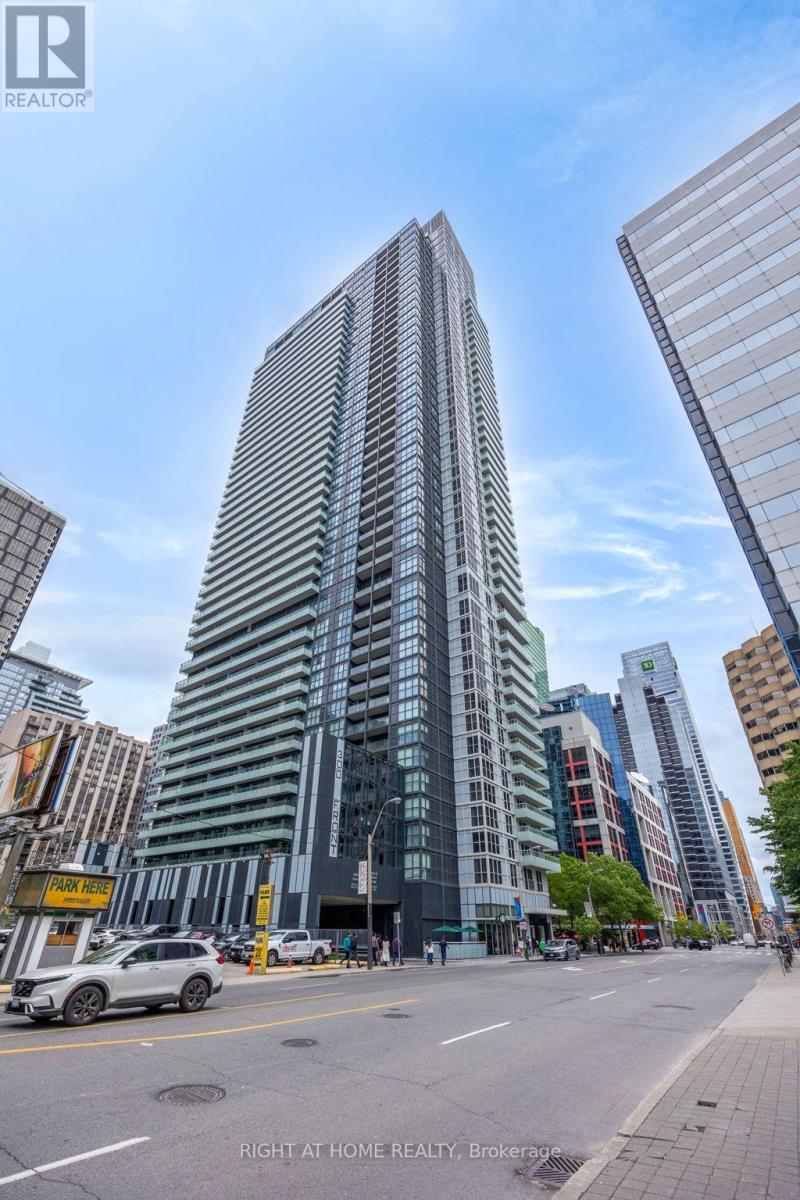 3903 - 300 Front Street W, Toronto, Ontario M5V 0E9 - Photo 31 - C13638564