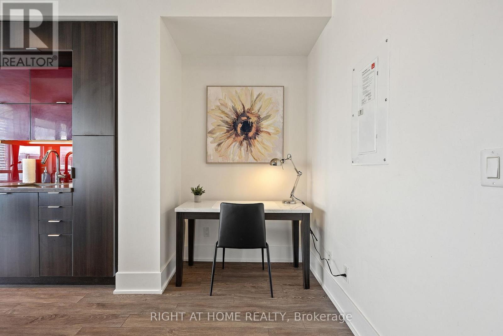3903 - 300 Front Street W, Toronto, Ontario M5V 0E9 - Photo 5 - C13638564