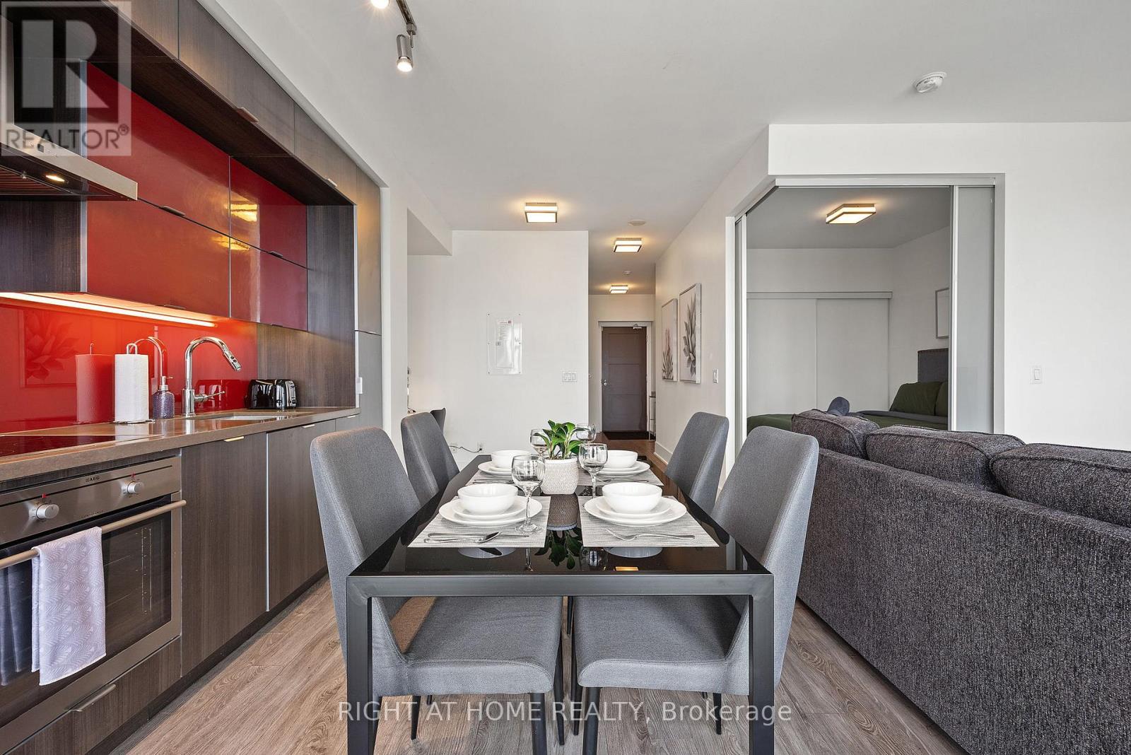 3903 - 300 Front Street W, Toronto, Ontario M5V 0E9 - Photo 8 - C13638564