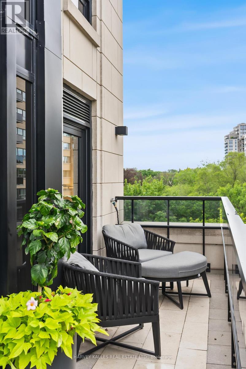701 - 1 Forest Hill Road, Toronto, Ontario  M4V 1R1 - Photo 17 - C13638668