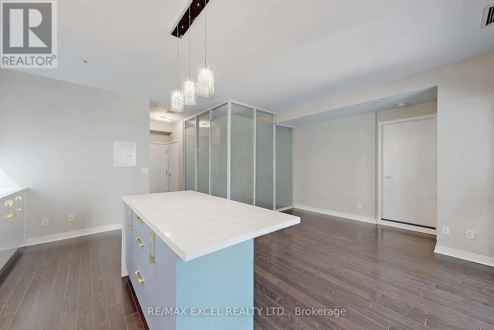 1013 - 295 Adelaide Street W, Toronto, Ontario  M5V 0L4 - Photo 11 - C13638796