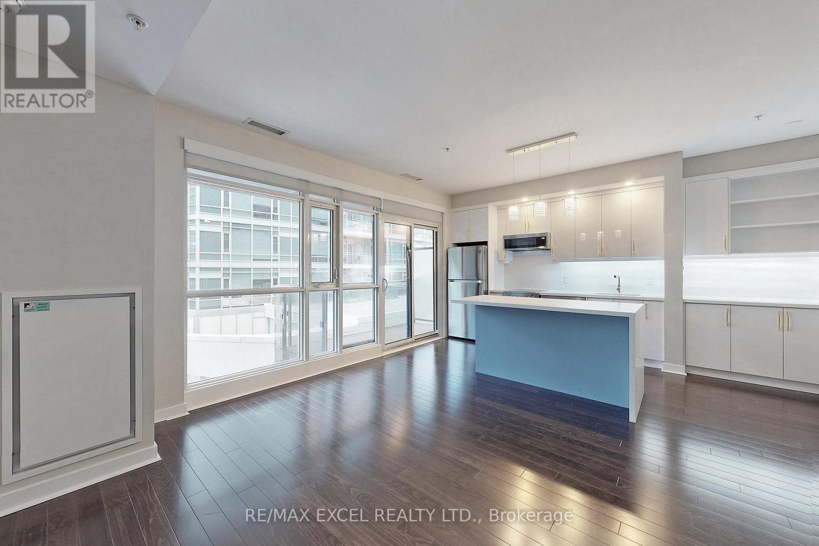 1013 - 295 Adelaide Street W, Toronto, Ontario  M5V 0L4 - Photo 12 - C13638796