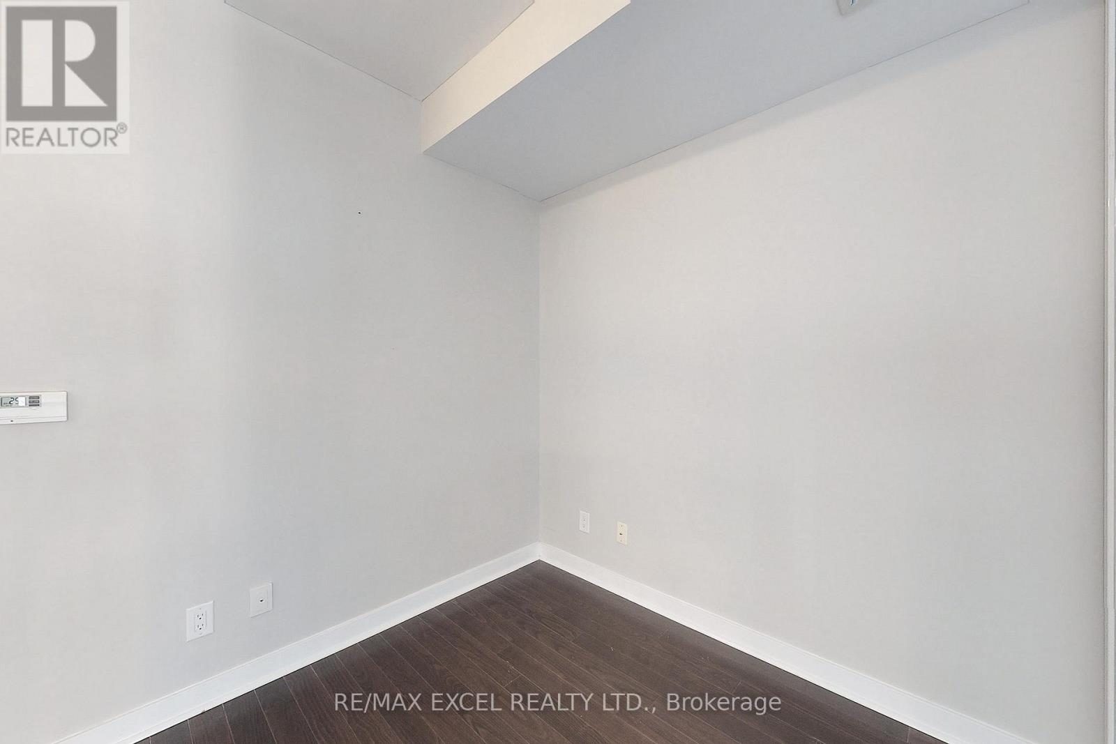 1013 - 295 Adelaide Street W, Toronto, Ontario  M5V 0L4 - Photo 19 - C13638796