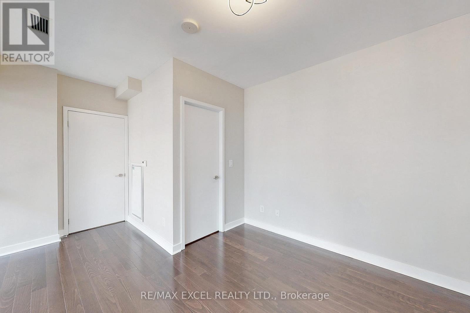 1013 - 295 Adelaide Street W, Toronto, Ontario  M5V 0L4 - Photo 23 - C13638796