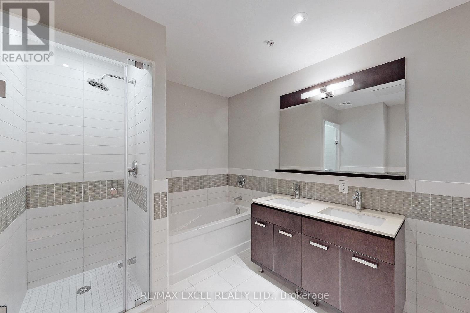 1013 - 295 Adelaide Street W, Toronto, Ontario  M5V 0L4 - Photo 26 - C13638796