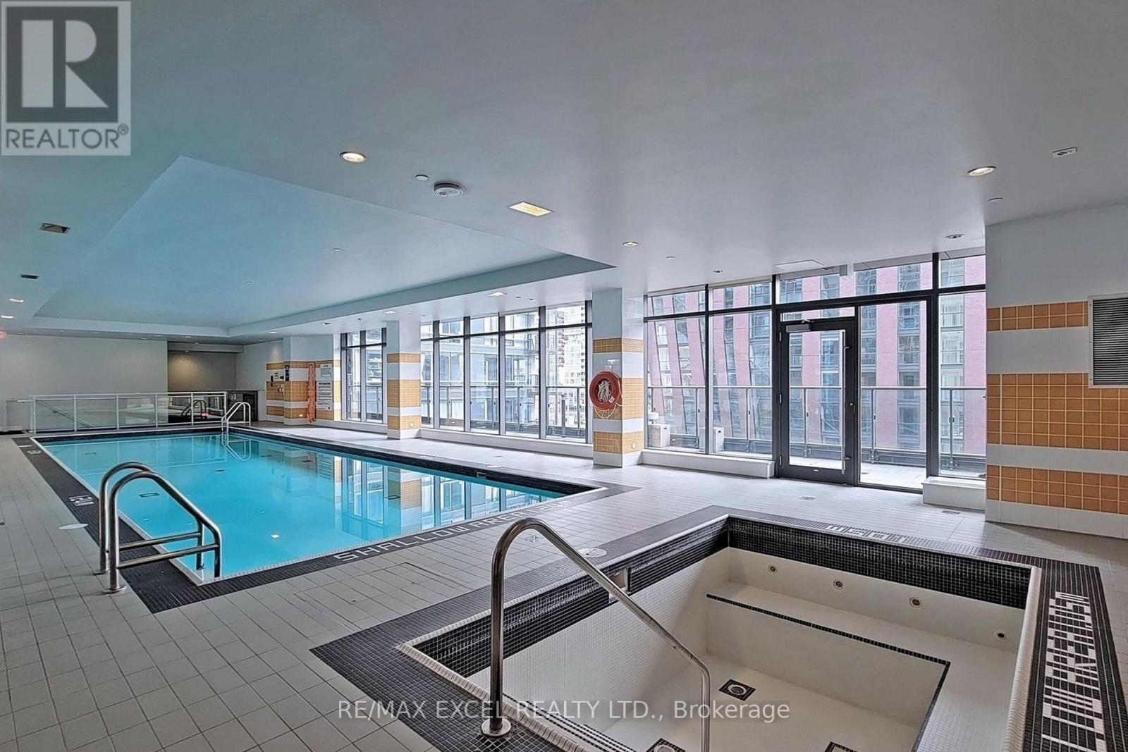 1013 - 295 Adelaide Street W, Toronto, Ontario  M5V 0L4 - Photo 35 - C13638796
