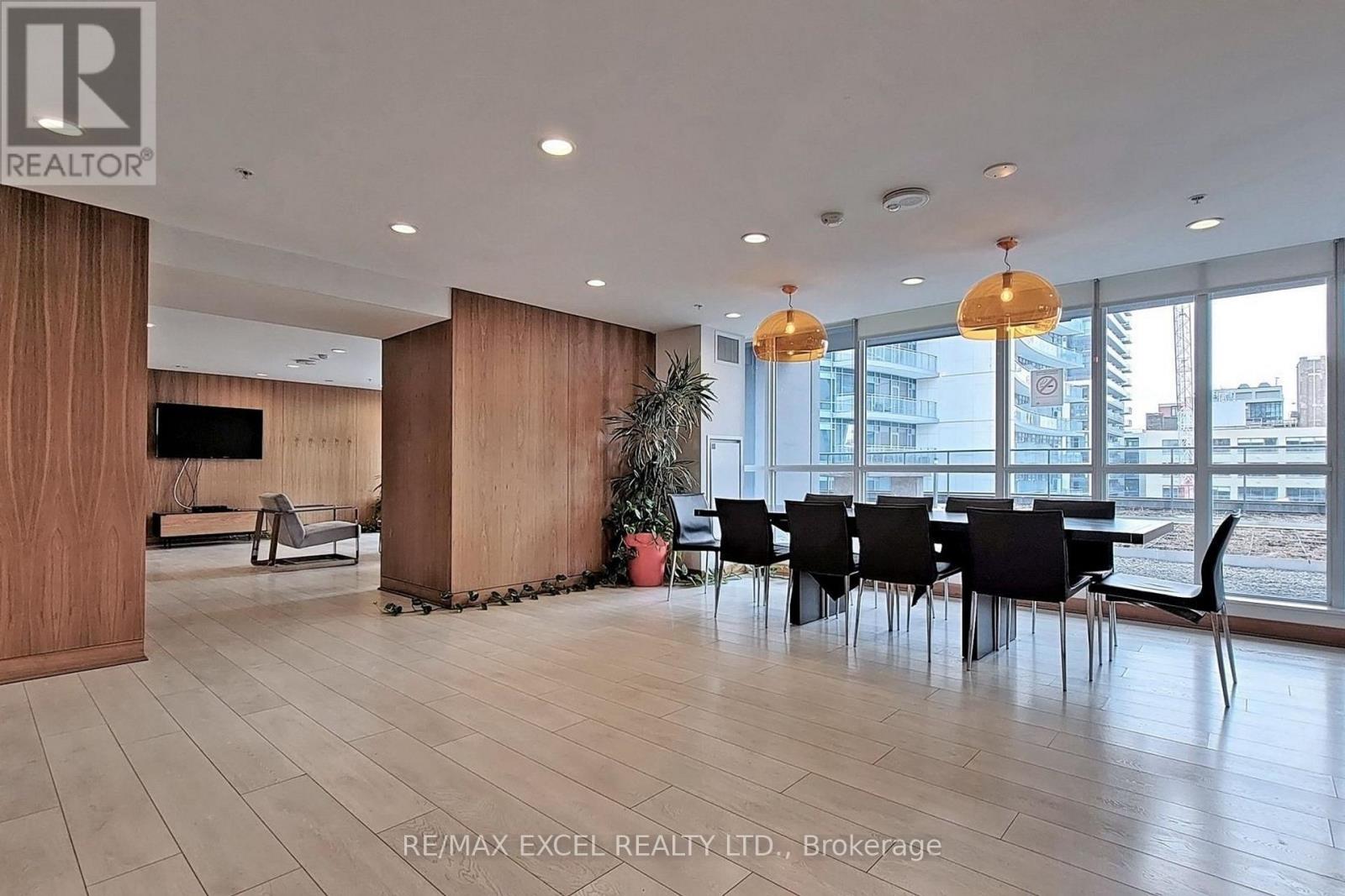 1013 - 295 Adelaide Street W, Toronto, Ontario  M5V 0L4 - Photo 36 - C13638796
