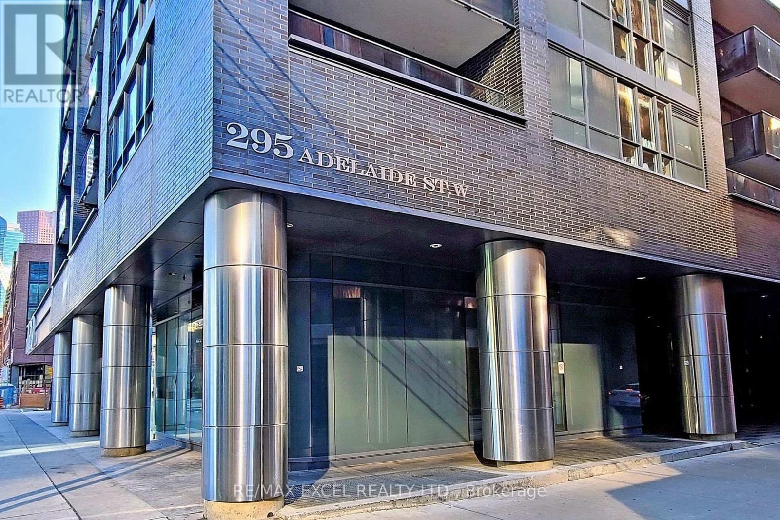 1013 - 295 Adelaide Street W, Toronto, Ontario  M5V 0L4 - Photo 4 - C13638796