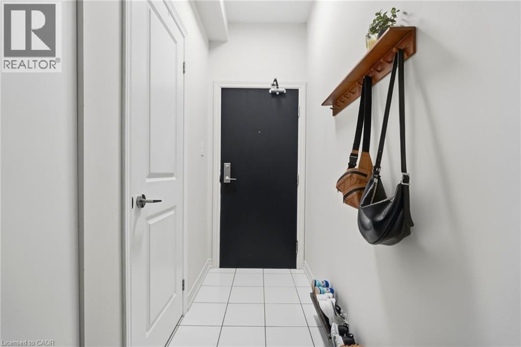 263 Georgian Drive Unit# 306, Oakville, Ontario  L6H 0L2 - Photo 4 - 40843927
