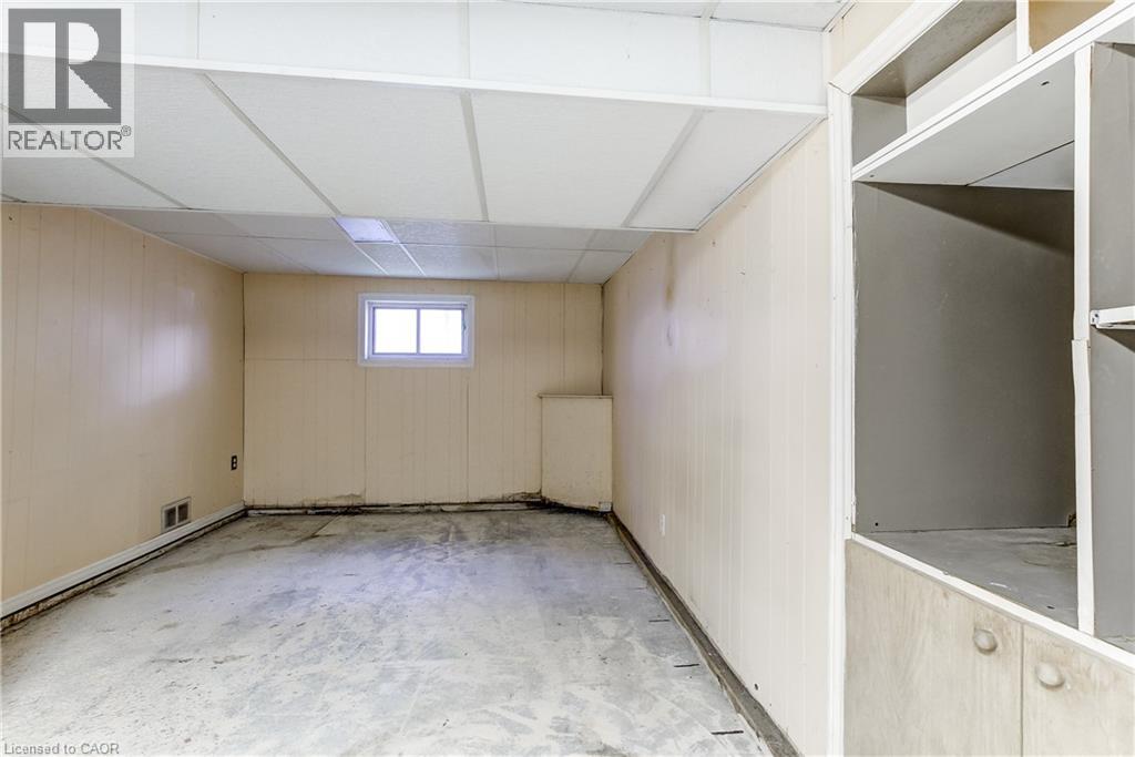 230 East 33rd Street, Hamilton, Ontario  L8V 3T6 - Photo 25 - 40852946